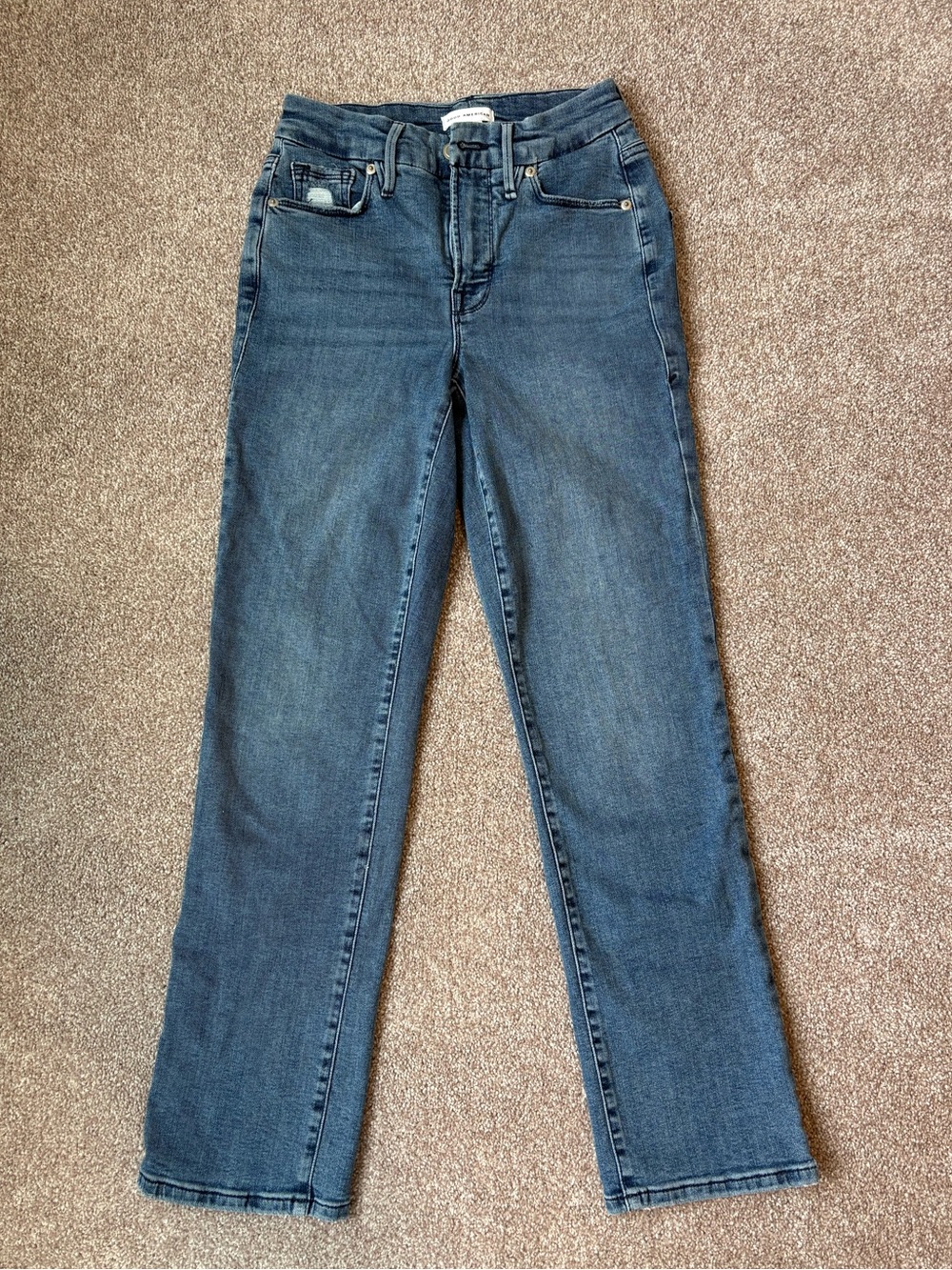 Good American Women's Straight-Leg Medium Blue Jeans. Size 2 / size 26